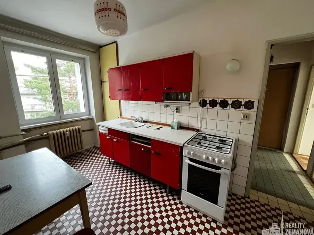 Pronájem bytu 3+1, Praha - Podolí, Dvorecká, 68 m2