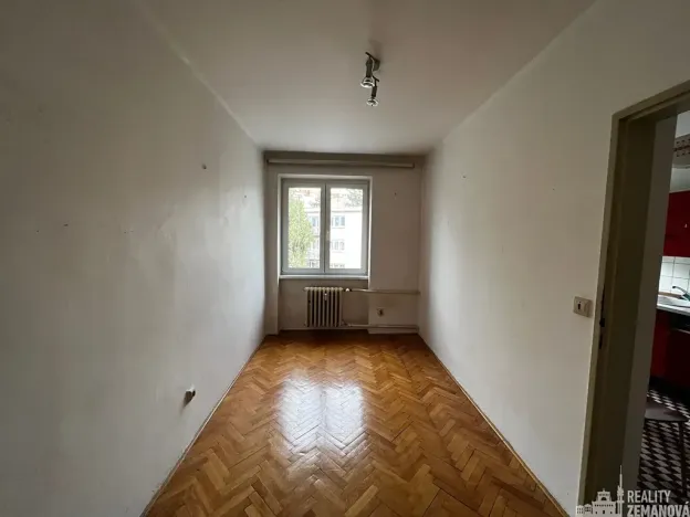 Pronájem bytu 3+1, Praha - Podolí, Dvorecká, 68 m2