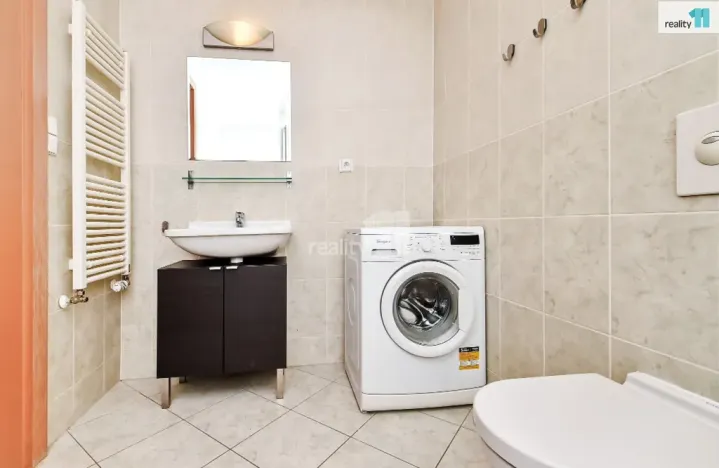 Prodej bytu 1+kk, Praha - Krč, Hudečkova, 53 m2