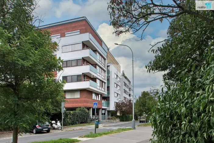 Prodej bytu 1+kk, Praha - Krč, Hudečkova, 53 m2