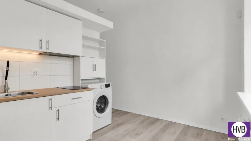 Prodej bytu 1+kk, Praha, U zákrutu, 17 m2