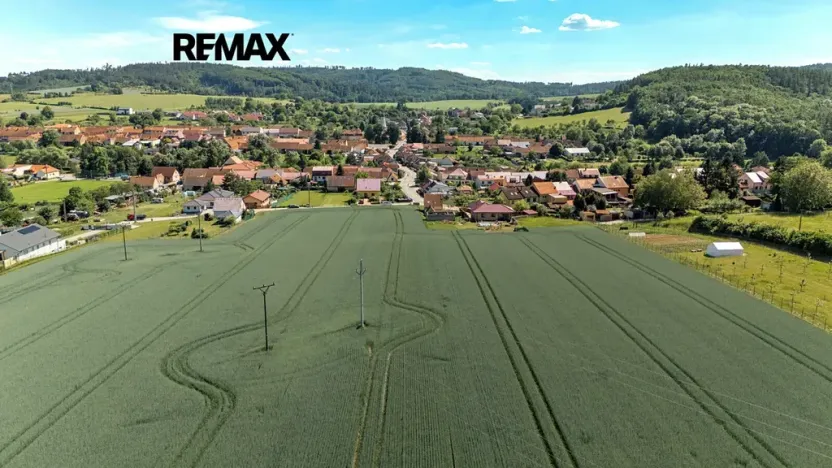Prodej pozemku pro bydlení, Moravské Knínice, 1719 m2