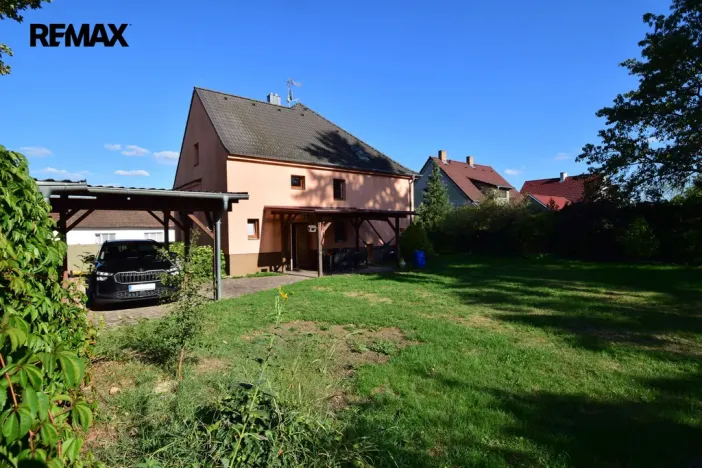 Prodej rodinného domu, Oslov, 222 m2