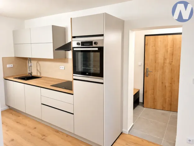 Pronájem bytu 2+kk, Horní Planá, Jiráskova, 66 m2