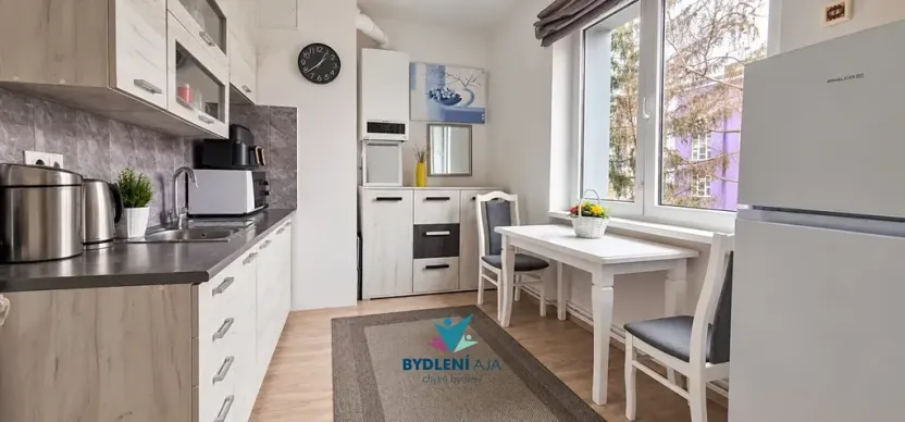 Prodej bytu 2+1, Teplice, Štúrova, 56 m2