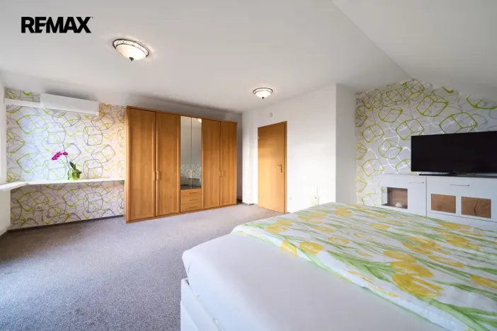 Prodej rodinného domu, Hradec Králové - Roudnička, Horní, 210 m2