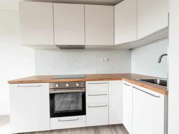 Pronájem bytu 2+kk, Praha, U první baterie, 30 m2