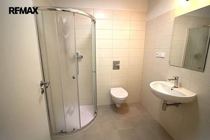 Pronájem bytu 2+kk, Chrastava, náměstí 1. máje, 71 m2