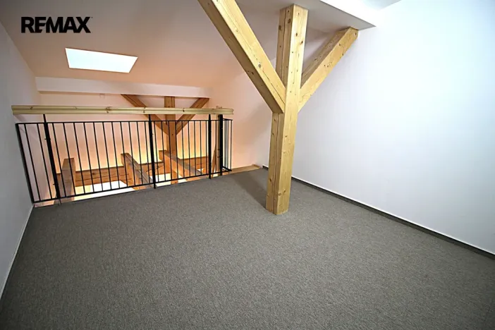 Pronájem bytu 2+kk, Chrastava, náměstí 1. máje, 71 m2