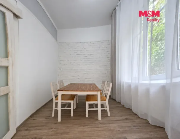 Pronájem bytu 3+kk, Karlovy Vary - Bohatice, Táborská, 70 m2