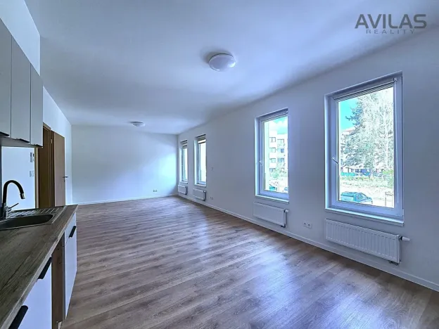 Prodej bytu 1+kk, Benešov, 102. pluku, 42 m2