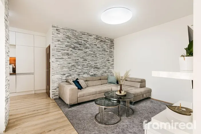 Pronájem bytu 3+kk, Brno, Krásného, 80 m2
