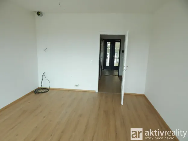 Prodej bytu 1+kk, Kladno, U Mrazíren, 29 m2