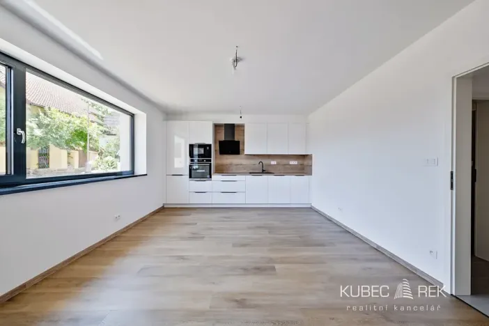 Prodej bytu 2+kk, Veselí nad Lužnicí, Budějovická, 62 m2
