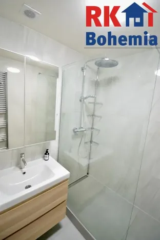 Pronájem bytu 3+1, Praha - Modřany, Mladenovova, 75 m2