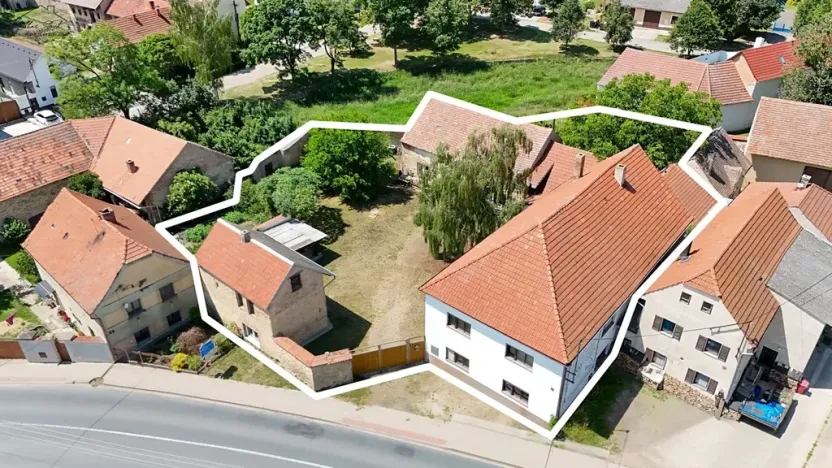 Prodej rodinného domu, Račiněves, 574 m2
