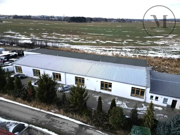 Pronájem výrobních prostor, Lišov, Miletínská, 1000 m2