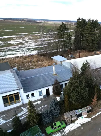 Pronájem výrobních prostor, Lišov, Miletínská, 1000 m2