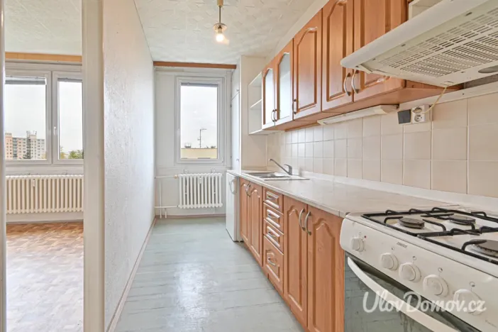 Prodej bytu 4+1, Praha - Lhotka, Toušeňská, 77 m2