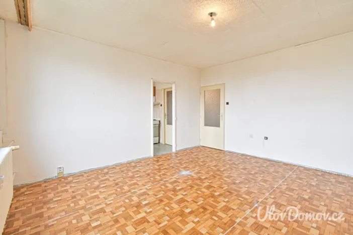 Prodej bytu 4+1, Praha - Lhotka, Toušeňská, 77 m2
