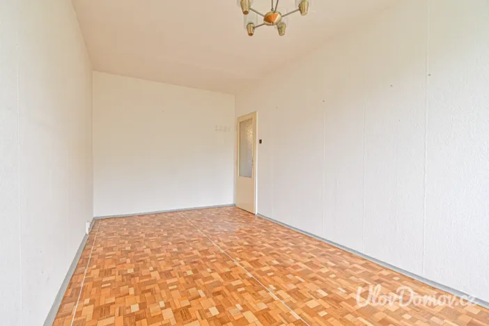 Prodej bytu 4+1, Praha - Lhotka, Toušeňská, 77 m2