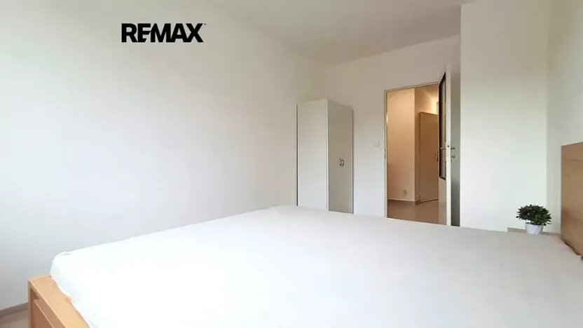 Pronájem bytu 3+1, Praha - Košíře, Plzeňská, 76 m2