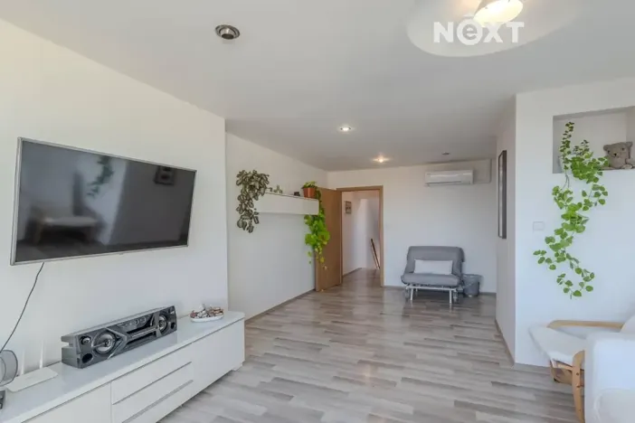 Prodej bytu 2+1, Brno, Skřivanova, 69 m2