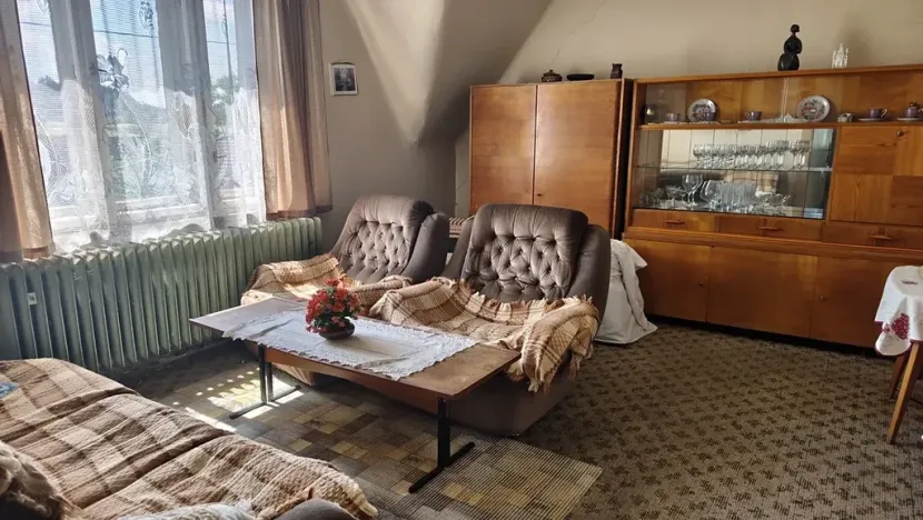 Prodej rodinného domu, Měchenice, 250 m2