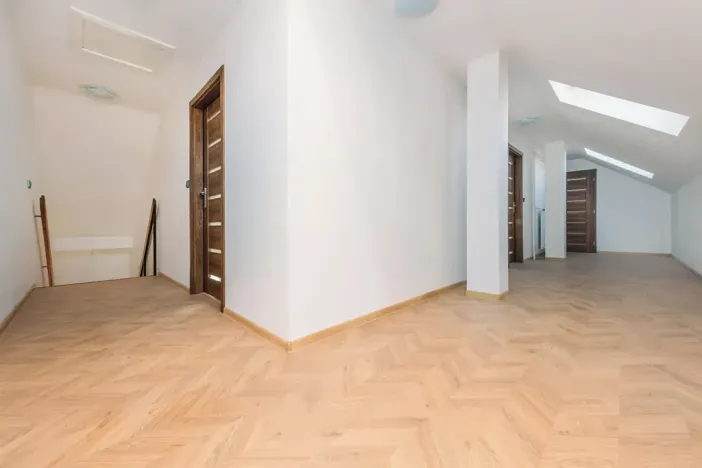 Prodej bytu 4+kk, Chrudim, Resselovo náměstí, 167 m2
