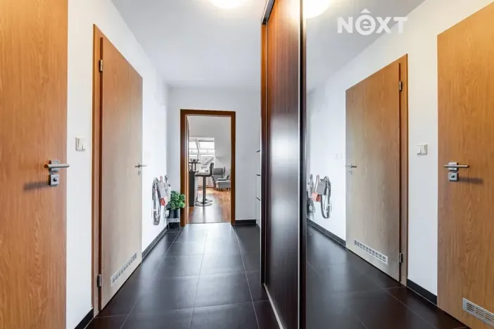 Pronájem bytu 2+kk, Praha, Nad statkem, 72 m2