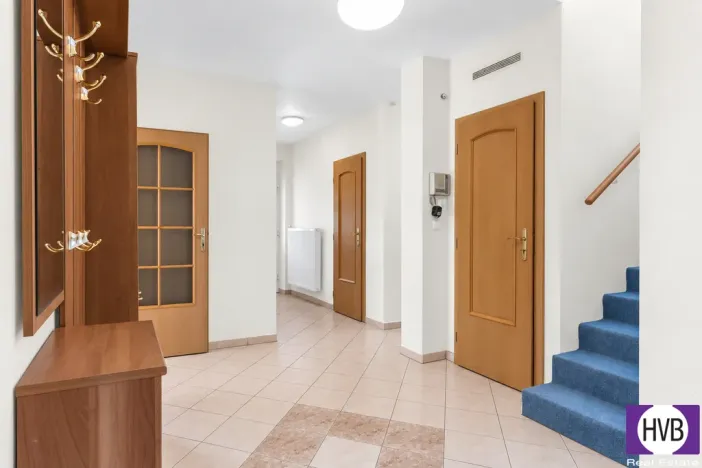 Prodej rodinného domu, Louňovice, Smrková, 200 m2