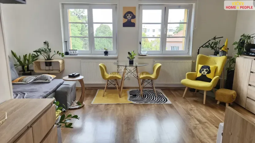 Prodej bytu 1+kk, Pohořelice, Vídeňská, 35 m2