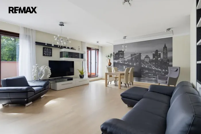 Prodej bytu 4+kk, Karlovy Vary, Libušina, 171 m2