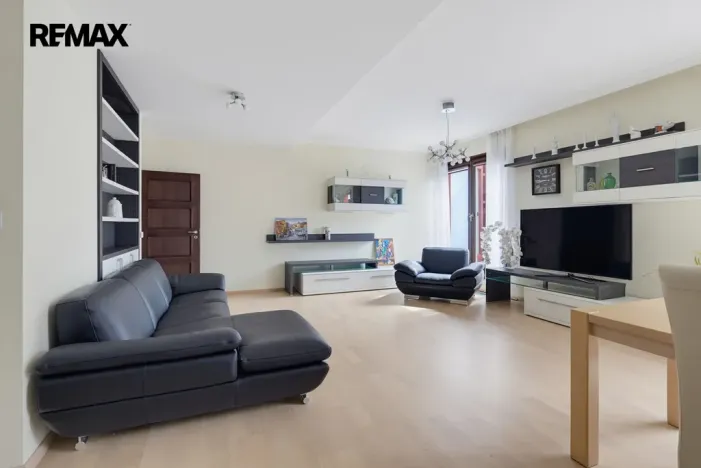 Prodej bytu 4+kk, Karlovy Vary, Libušina, 171 m2