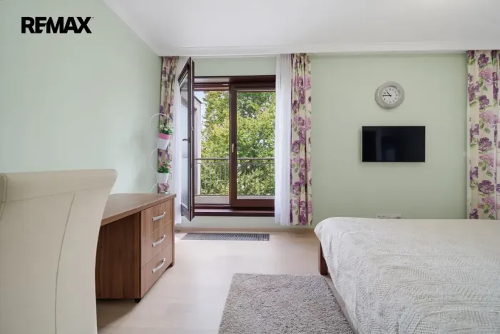 Prodej bytu 4+kk, Karlovy Vary, Libušina, 171 m2