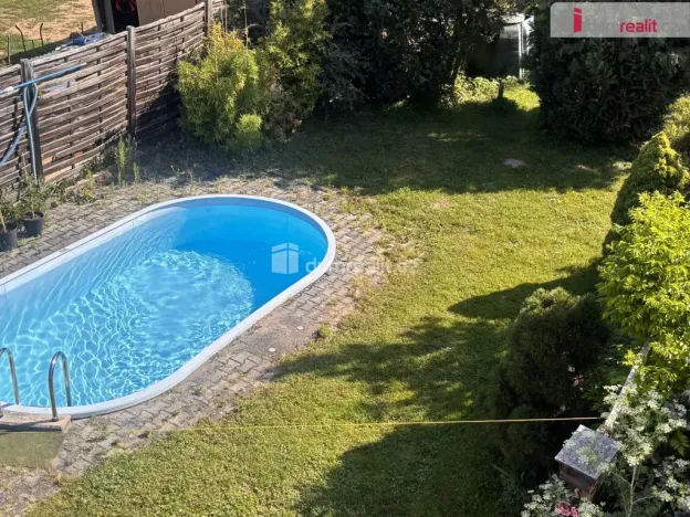 Pronájem atypického bytu, Praha - Lipence, Jílovišťská, 14 m2