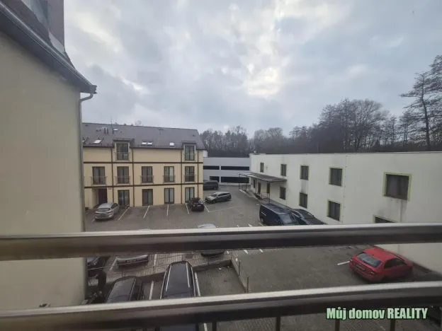 Prodej bytu 2+kk, Praha - Pitkovice, V Pitkovičkách, 39 m2