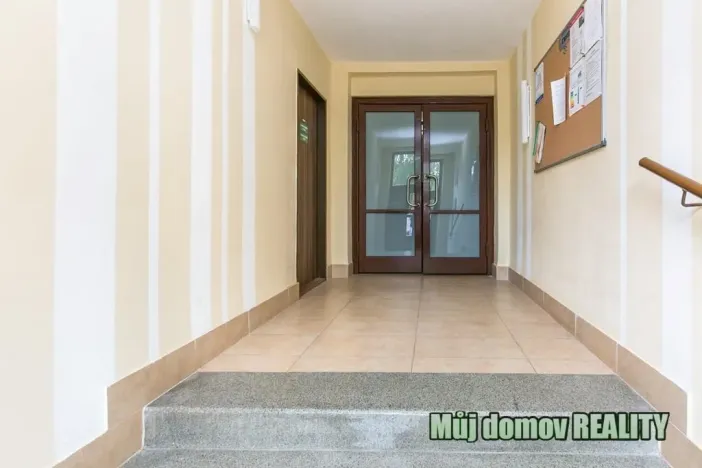 Pronájem bytu 2+1, Praha - Vokovice, Kladenská, 61 m2