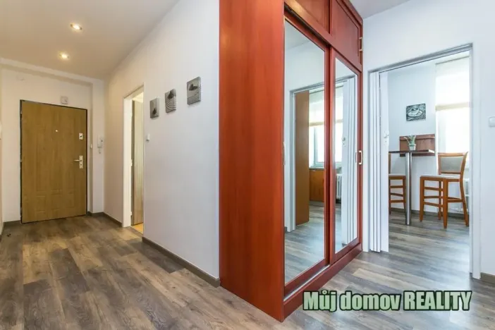 Pronájem bytu 2+1, Praha - Vokovice, Kladenská, 61 m2