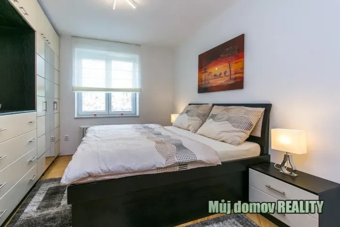 Pronájem bytu 2+1, Praha - Vokovice, Kladenská, 61 m2