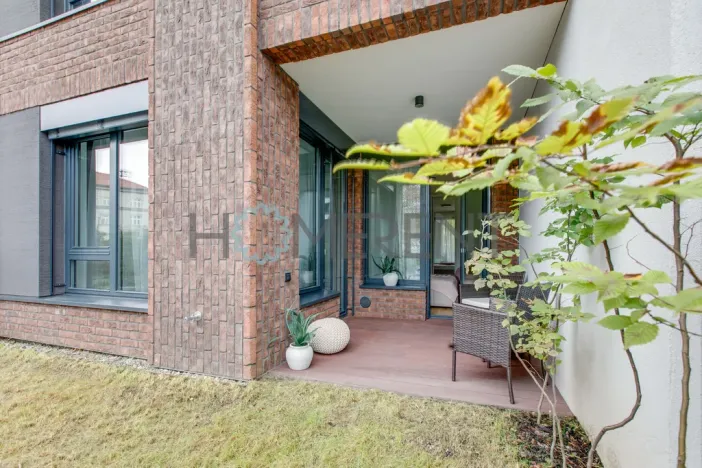 Pronájem bytu 2+kk, Praha - Nusle, Mužíkova, 46 m2