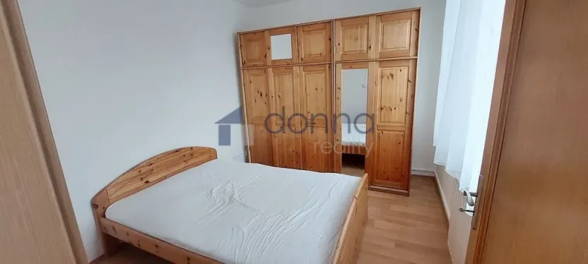 Pronájem bytu 2+kk, Praha, Nedašovská, 40 m2