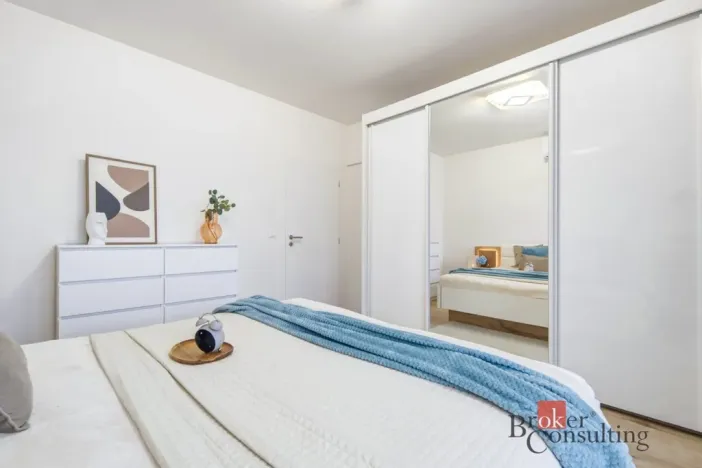 Pronájem bytu 2+kk, Pardubice - Zelené Předměstí, Boženy Vikové-Kunětické, 58 m2