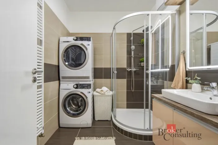 Pronájem bytu 2+kk, Pardubice - Zelené Předměstí, Boženy Vikové-Kunětické, 58 m2