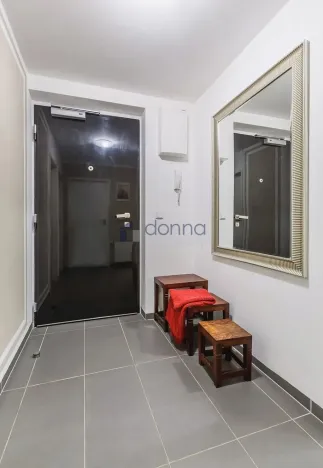 Pronájem bytu 1+kk, Praha, Švédská, 43 m2