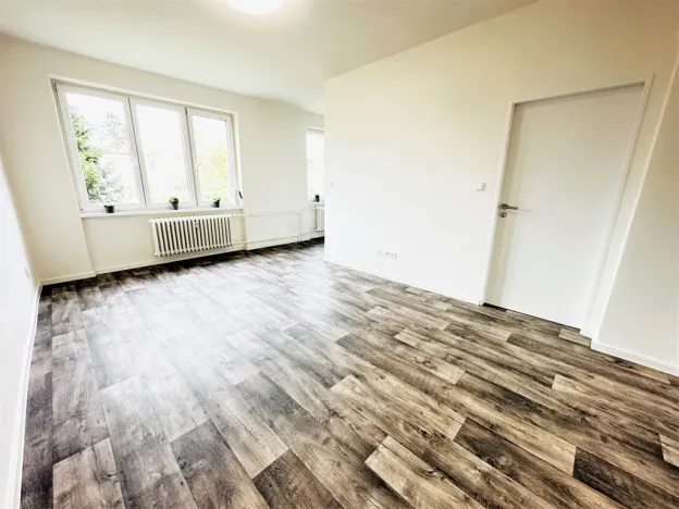 Pronájem bytu 2+1, Ostrava - Poruba, Gen. Sochora, 56 m2