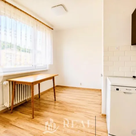 Prodej bytu 2+1, Krupka - Maršov, Karla Čapka, 62 m2