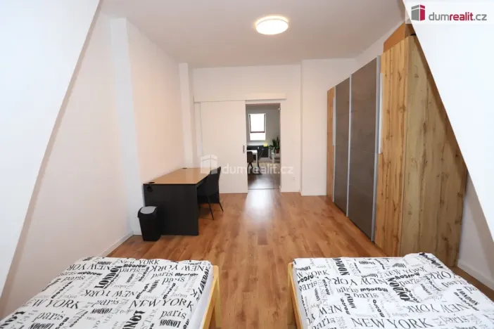Prodej bytu 3+1, Cheb, Svatopluka Čecha, 87 m2