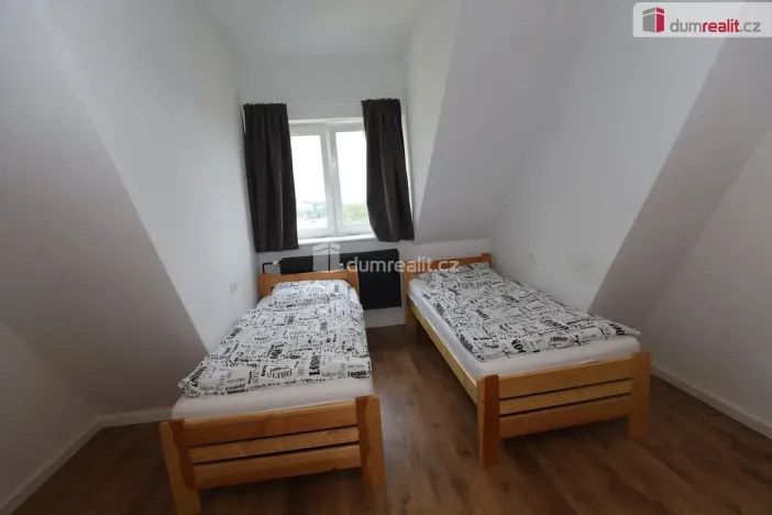 Prodej bytu 3+1, Cheb, Svatopluka Čecha, 87 m2