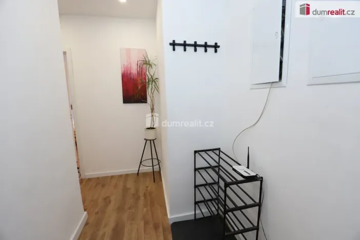 Prodej bytu 3+1, Cheb, Svatopluka Čecha, 87 m2